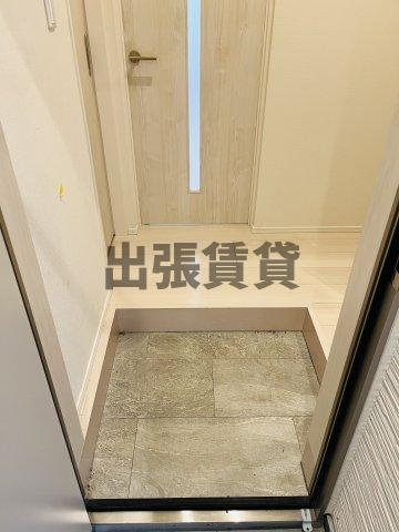 仲介手数料0円！Urban Heim NAKAMURAの玄関