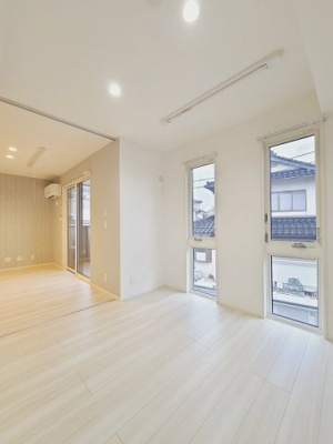 【洋室】 | コルザ上乃木