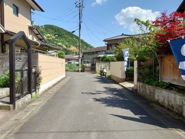 【前面道路含む現地写真】 | 山科区安朱奥ノ田　築後未入居モデルハウス