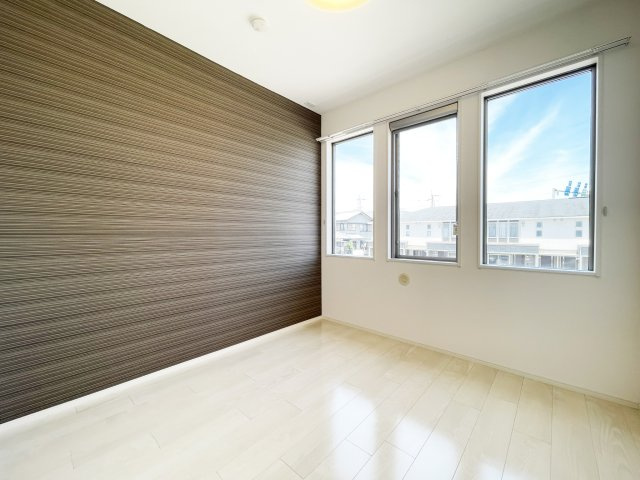 ユニヴァリィⅡ東吉野Bの居間・リビング