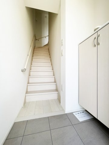 ユニヴァリィⅡ東吉野Bの玄関