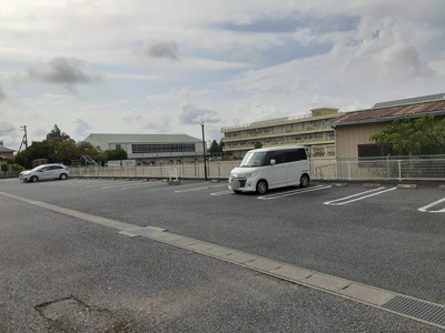 【駐車場】 | メルヴェールナカムラ壱番館