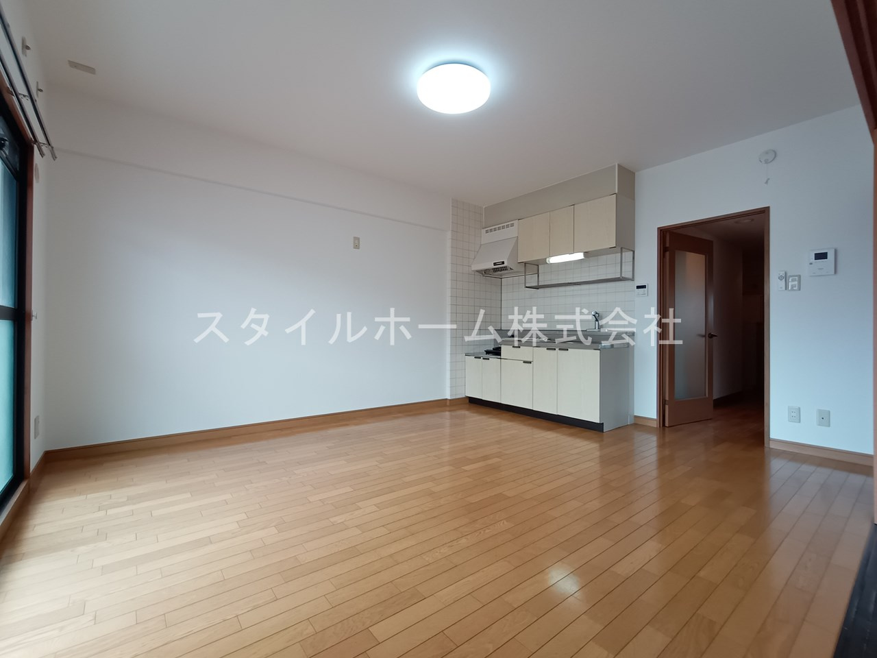 ウィンフィールド曙の居間・リビング