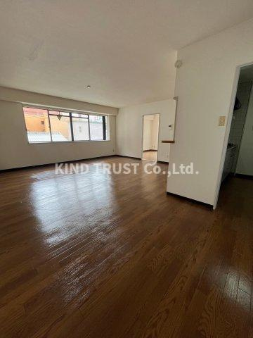 TSUSHIMAの居間・リビング|ゆったり過ごせるリビングです