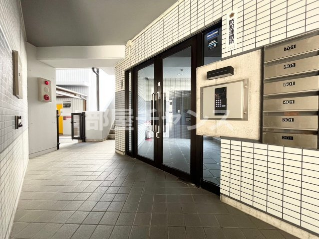 スカイタウン上前津のエントランス