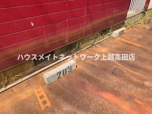 ピュアメイトの駐車場|駐車場消雪設備