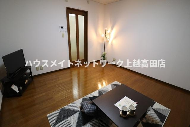 ピュアメイトの居間・リビング|洋室