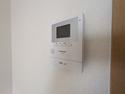 ★訪問者の顔が確認できるTVモニタホン★
