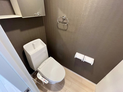 【トイレ】 | ワイド・スリーリング