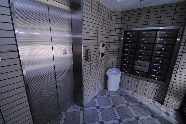 トランプのエントランス