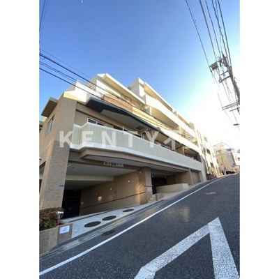 【外観】 | コンフォリア上池台 | 外観は落ち着いています