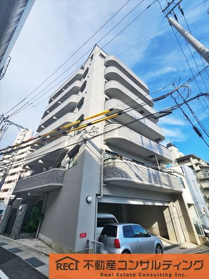 グランドシャトー青木の外観