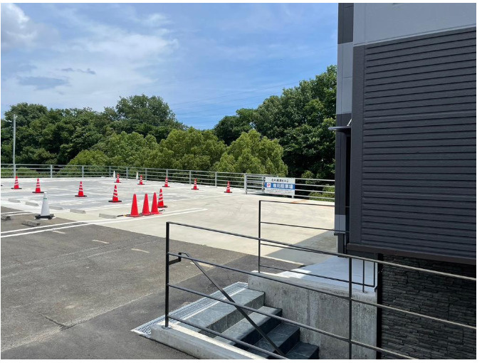 大津市仰木の里７丁目の店舗事務所の周辺