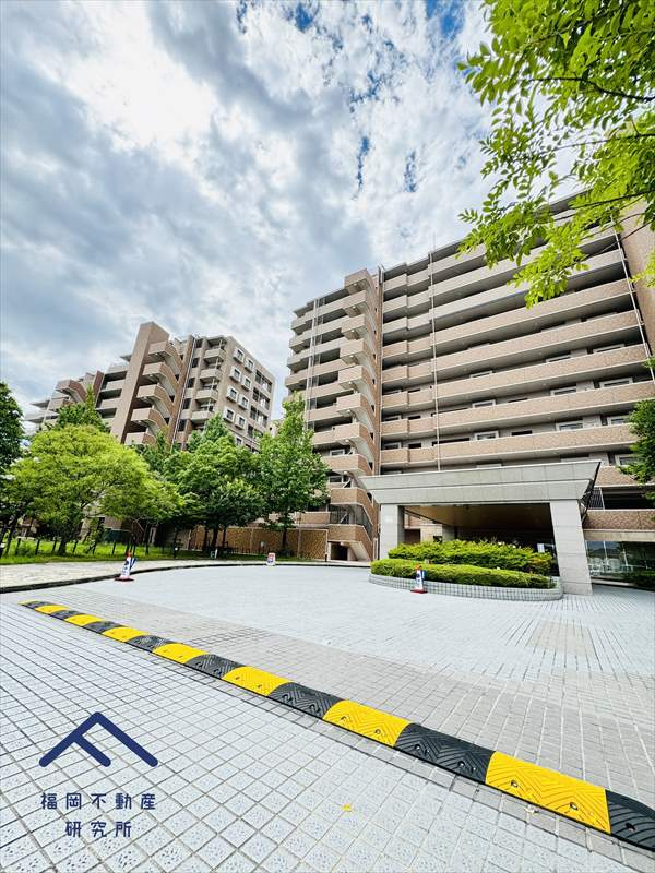 レークヒルズ野多目六番館の外観