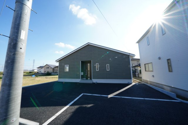 新築　前橋市龍蔵寺町第1　クレイドルガーデン　3号棟の外観|現地写真　前橋市龍蔵寺町第1　クレイドルガーデン
