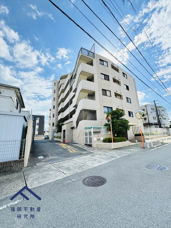 春日原パーク・ホームズの外観