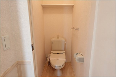 【トイレ】 | ルシール細谷 Ａ | 温水洗浄暖房便座のトイレ