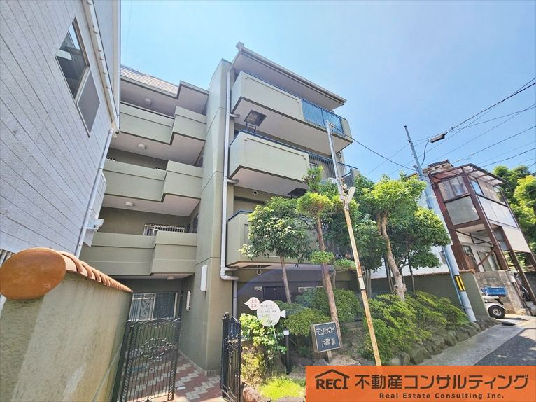 モンラヴィ六甲南の外観