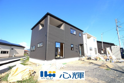 【外観】 | リーブルガーデン防府市開出 第２（１号棟） | 現地（2024年9月26日撮影）
室内工事中です。