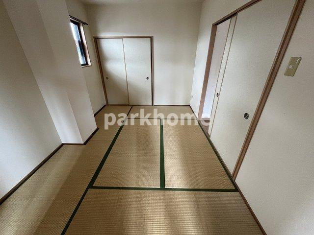 フォブール泉川の和室