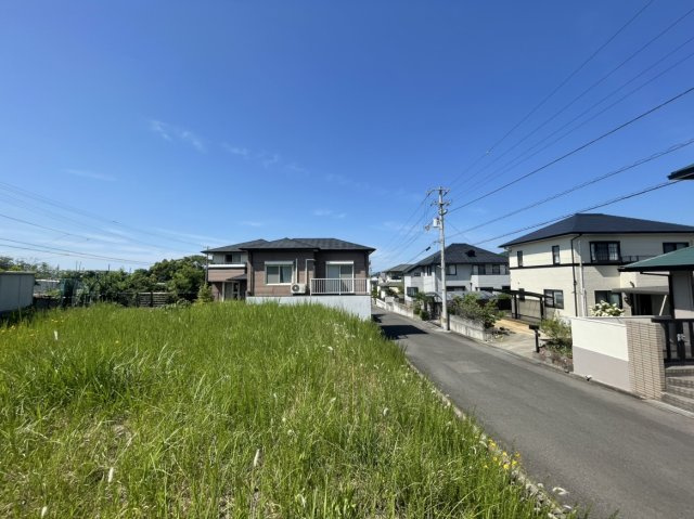 さぬき市志度　土地の前面道路含む現地写真