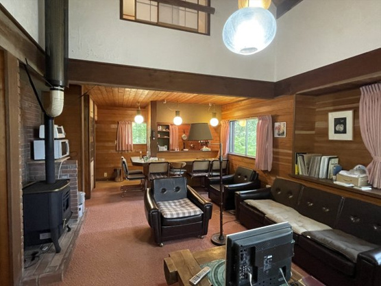 【居間・リビング】 | 東急天城高原別荘地　戸建