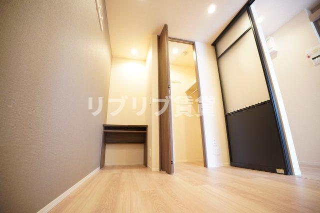 D-ROOM穴川Ⅲの洋室