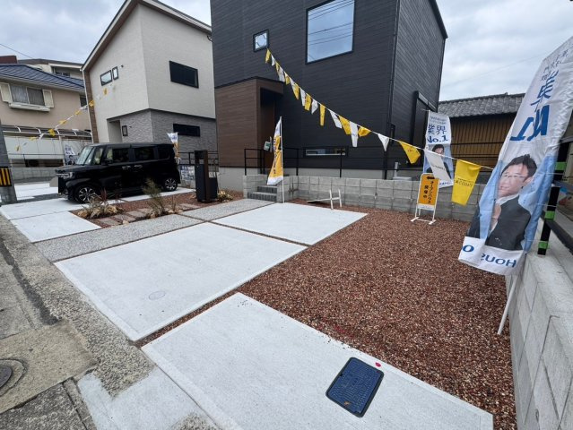 ーthe park－ザ・パークー小倉南区沼本町4丁目　【小倉南区　新築戸建て】の駐車場|駐車スペースは並列2台可能♪