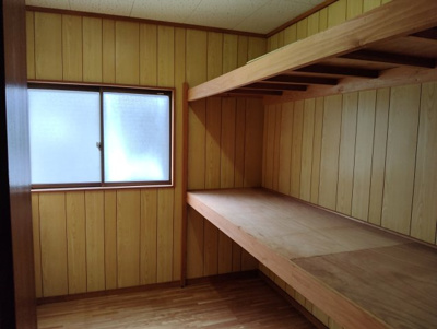 【収納】 | 米沢市西大通１丁目　二階建て中古住宅 | 納戸