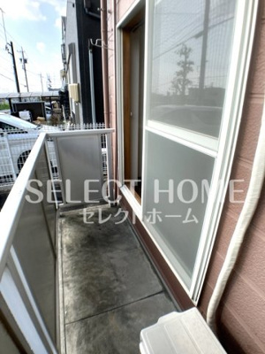 【バルコニー】 | Ｓｕｒｐｌｕｓ　Ｖｅｒｄｅ | 外からの目が気にならないバルコニーで洗濯物が干せます
同型タイプ