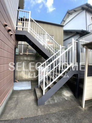 【エントランス】 | Ｓｕｒｐｌｕｓ　Ｖｅｒｄｅ | 毎日通るエントランスはこのようになっています