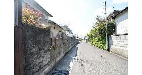 高松町　土地の前面道路含む現地写真