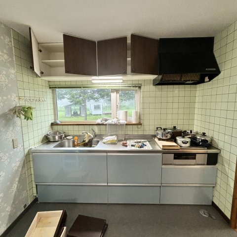 登別市千歳町53-14戸建のキッチン