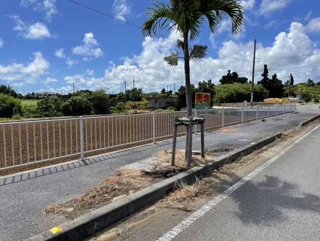 城辺字保良413-5・他1筆の周辺