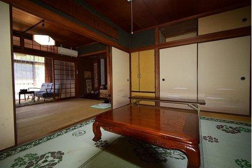 太田上町　戸建の和室