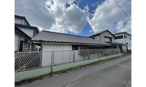 霧島市国分広瀬2丁目戸建て