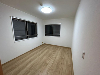 【洋室】 | 茅ヶ崎市美住町 中古戸建て | 2階洋室 6帖