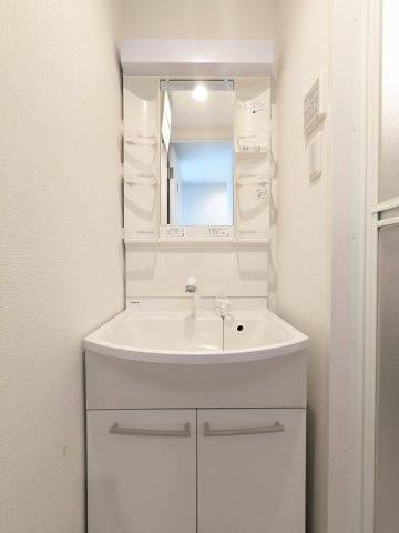 【洗面所】モダンアパートメント武蔵小山