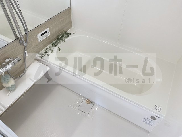 ドエルエミネンス輝の浴室