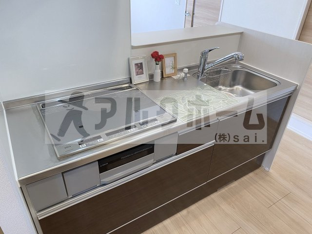 ドエルエミネンス輝のキッチン