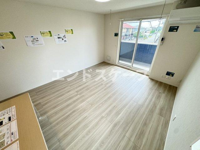 カルデアの居間・リビング|高崎、前橋、伊勢崎エリアのお部屋探しはエンドスケープまで！お客様の理想お聞かせ下さい♪