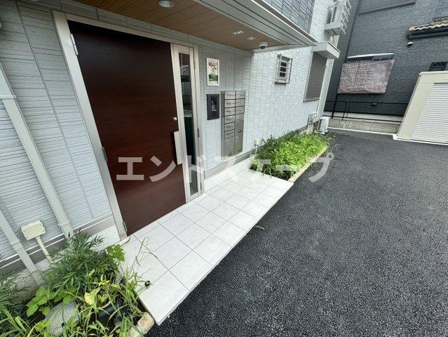 カルデアのエントランス|高崎、前橋、伊勢崎エリアのお部屋探しはエンドスケープまで！お客様の理想お聞かせ下さい♪