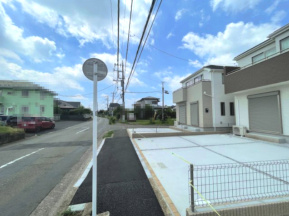 【前面道路含む現地写真】 | 前面道路