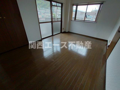 【居間・リビング】 | アーバンSライフ　A棟