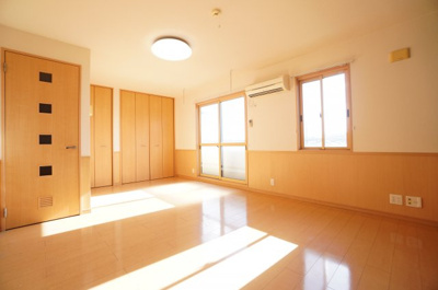 【居間・リビング】 | フェリシタプルミエ | ※同物件・同タイプの写真です。