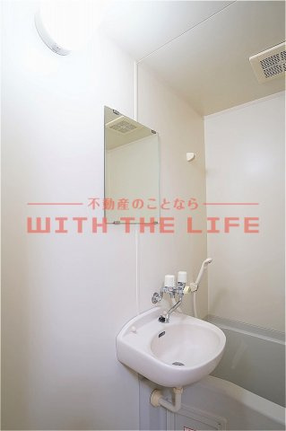 グランベール櫛原【キャッシュバック対象物件】の洗面所|広い洗面スペース