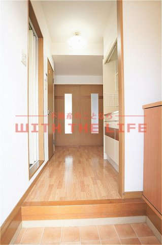 グランベール櫛原【キャッシュバック対象物件】の玄関|シンプルで使いやすい玄関です