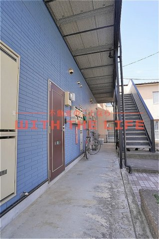 グランベール櫛原【キャッシュバック対象物件】のエントランス|落ち着いたエントランスです