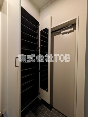 【その他】 | アヴェニール烏山 | シューズボックス※完成前の撮影※