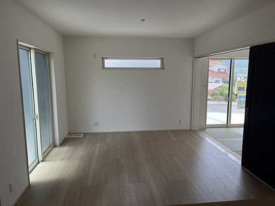 【居間・リビング】